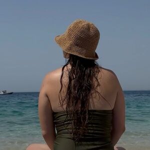 Uniqlo Straw Raffia Crochet Bucket Hat